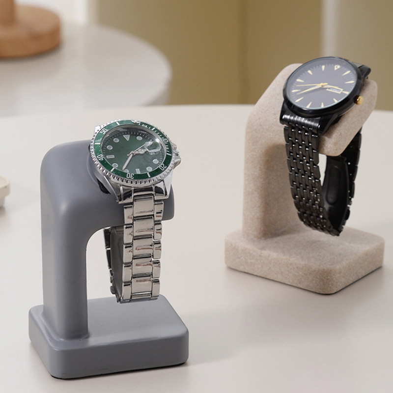 1 個の時計ホルダージュエリーディスプレイラック樹脂素材滑ら - Jewelry And Watches Inc のレビューと価格